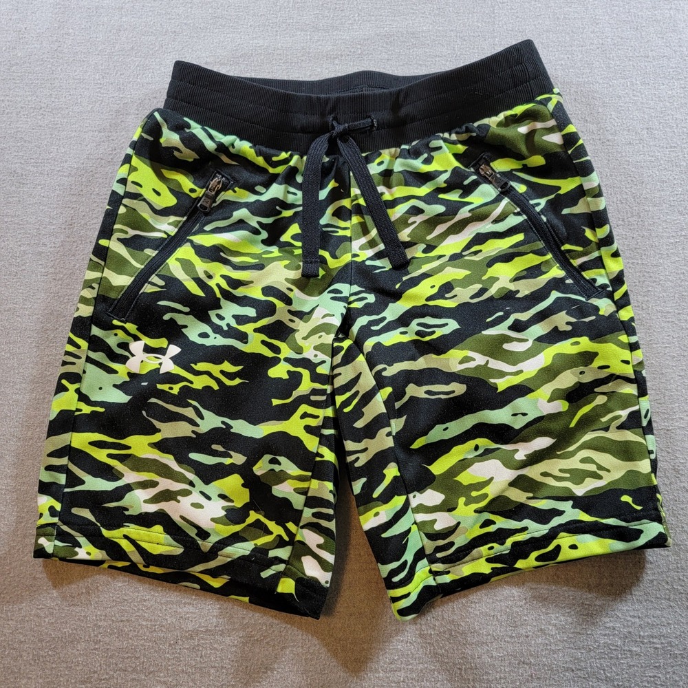 Under Armour Camo Shorts Kids YSM Green Excellent Zipper Pockets 777